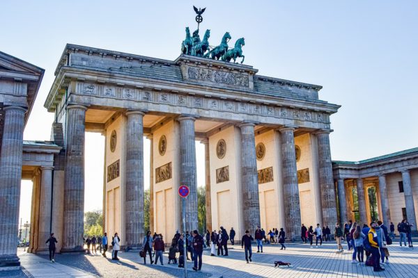 Germania, torna ottimismo imprese sulla seconda metà del 2020. Ma intanto è recessione tecnica