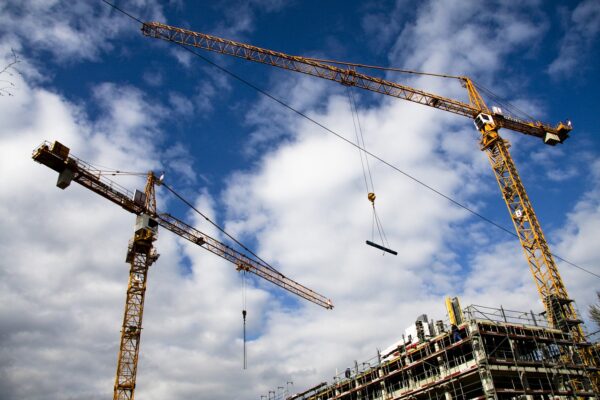 Eurozona, produzione del settore costruzioni torna a scendere