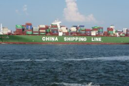 Cina, esportazioni in frenata nel mese di maggio
