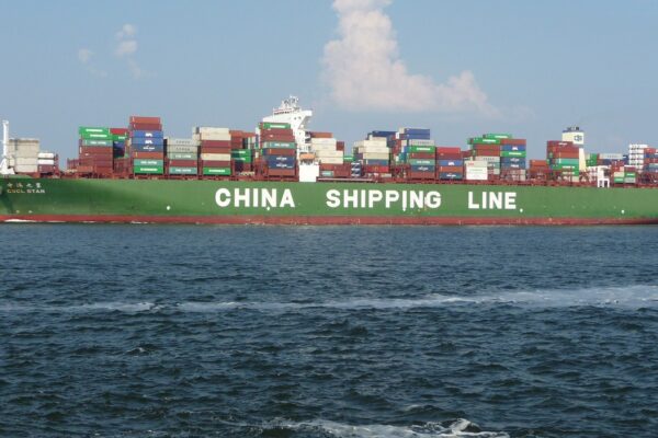 Cina, frenata delle esportazioni nel mese di marzo